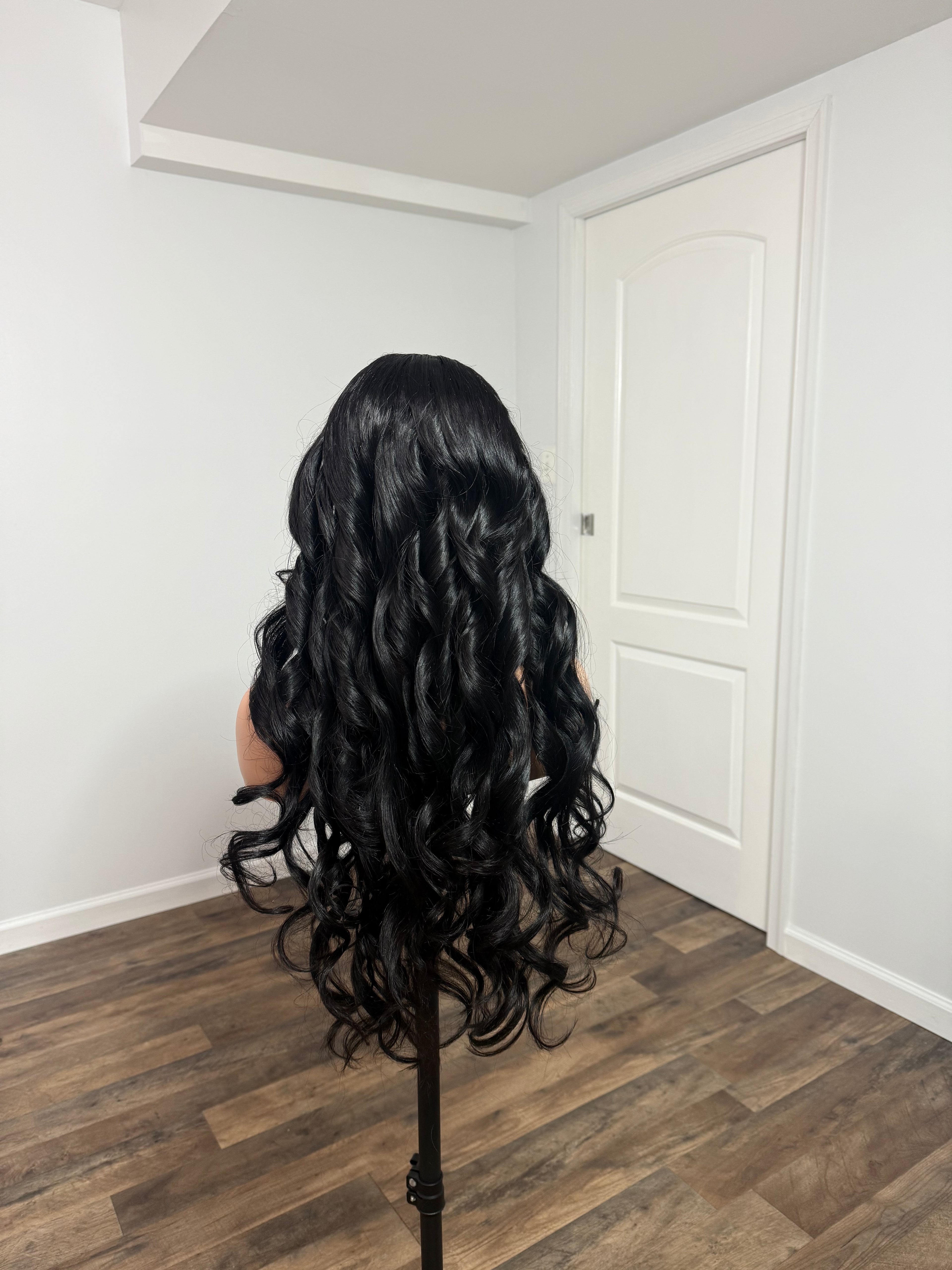 26” Loose Body Wave Wig