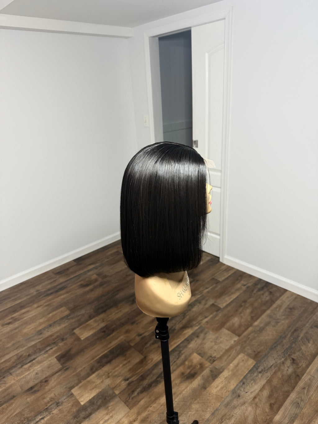 10” Raw Vietnamese Bob Wig